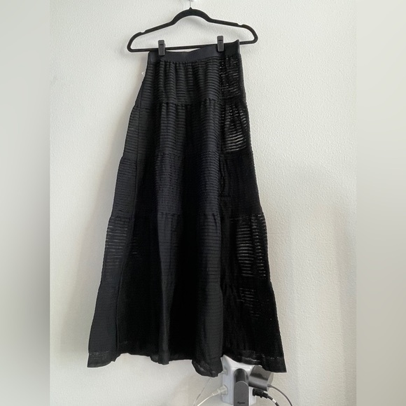 NWT Max Studio London Tiered Maxi Skirt in Black - Picture 3 of 5